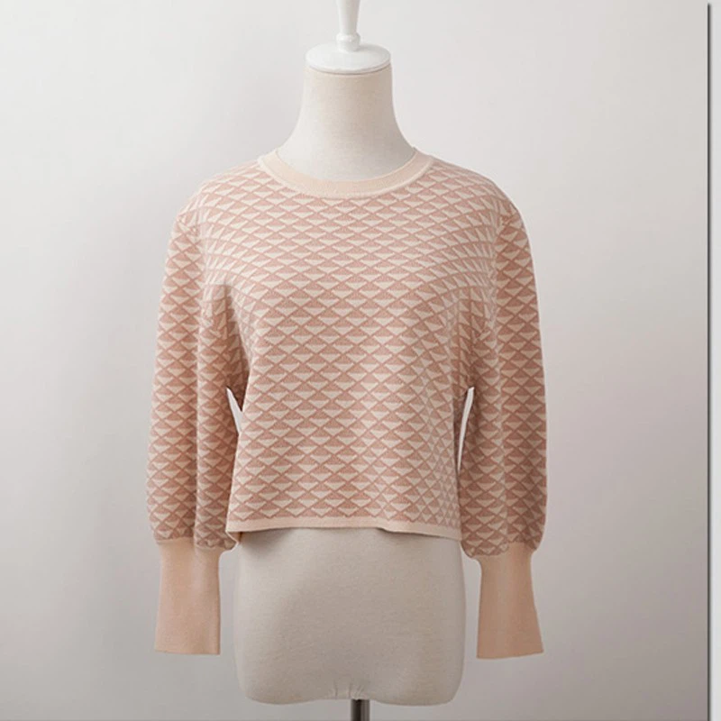 Diamond-Textured-Pullover